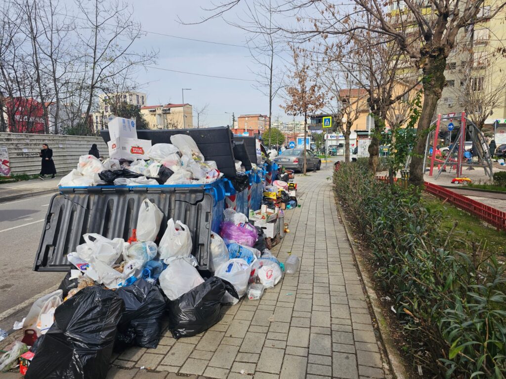 Bashkitë në kolaps, por inceneratori i Tiranës fitim rekord prej 7.4 mln euro